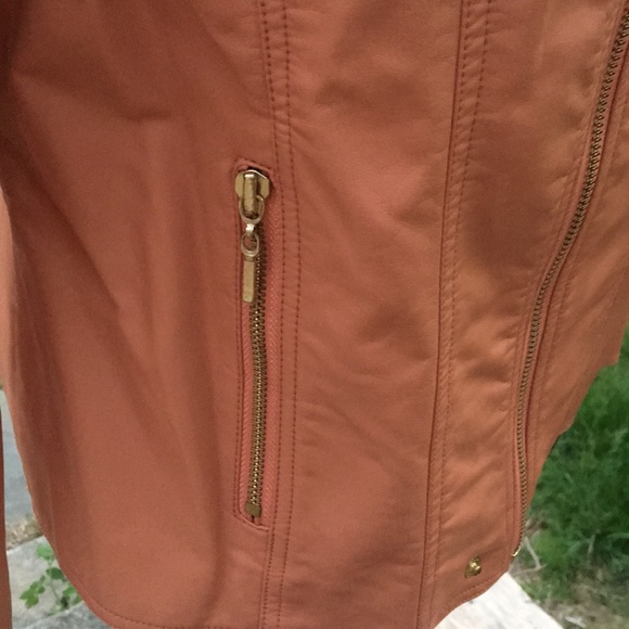 Chico’s pastel faux leather jacket - Picture 6 of 8